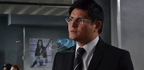 rowell santiago biography.